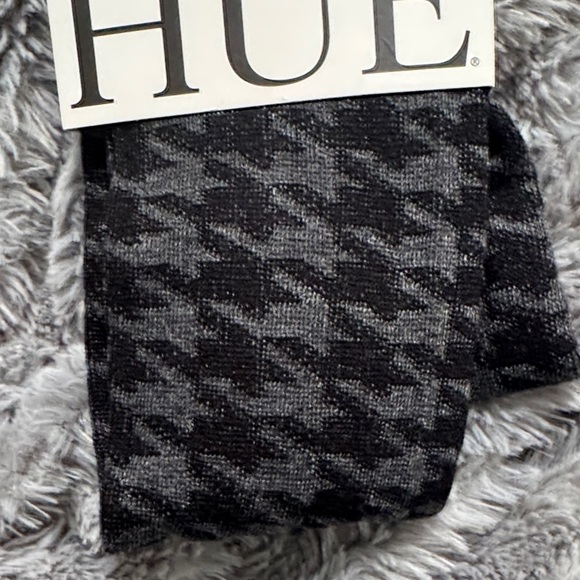 NWT! HUE Women's Ribbed Gray and Houndstooth Tights - Gray and Black - Picture 9 of 9